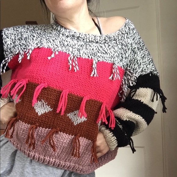 Pina Fringed Sweater by Vero Alfie - Picture 3 of 7